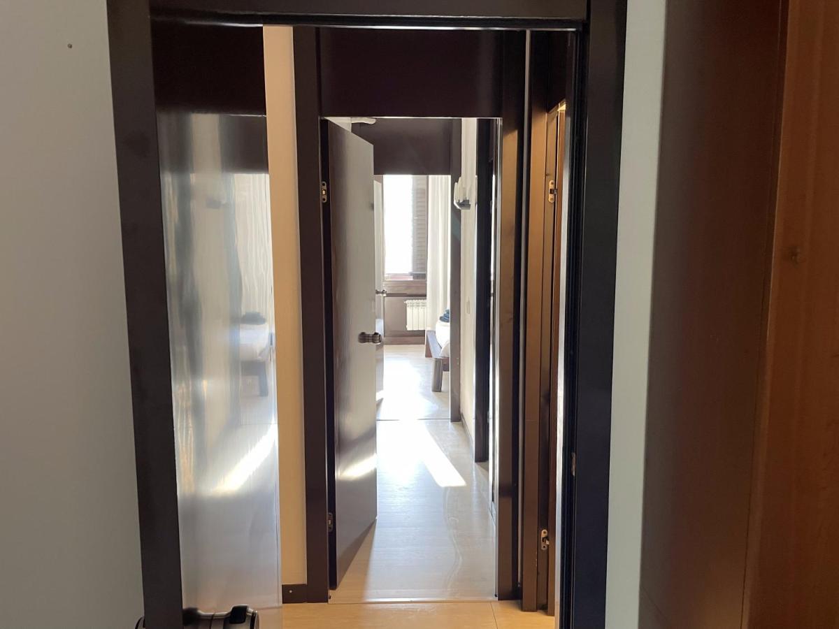 120 Mq Vicino A Banca Mediolanum E Ospedale Humanitas Apartment Basiglio Bagian luar foto